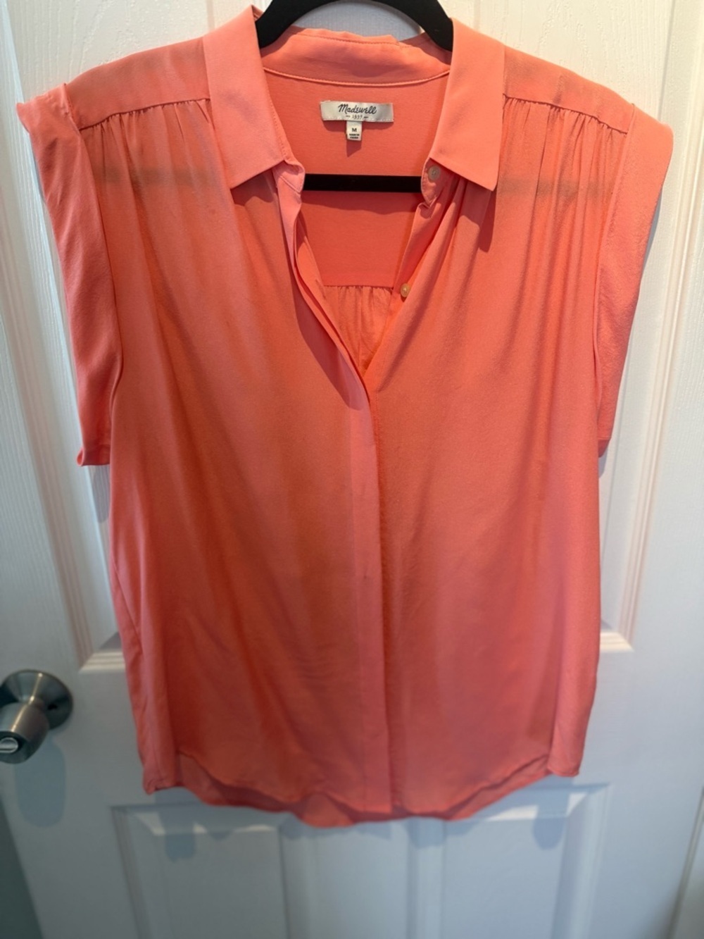Madewell 100% Silk Sleeveless Coral Button Top for Women, Size M EUC